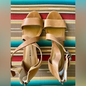 Lucky Brand Women’s Leather Strappy Sandals (like new)